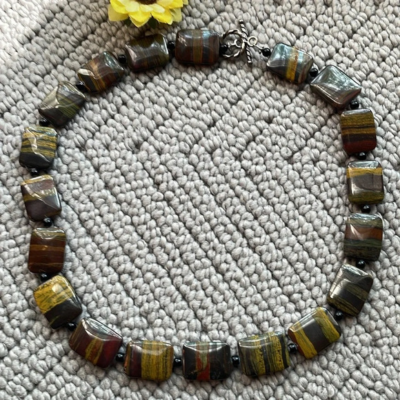 Tiger Eye Quartz - Picture 1 of 5